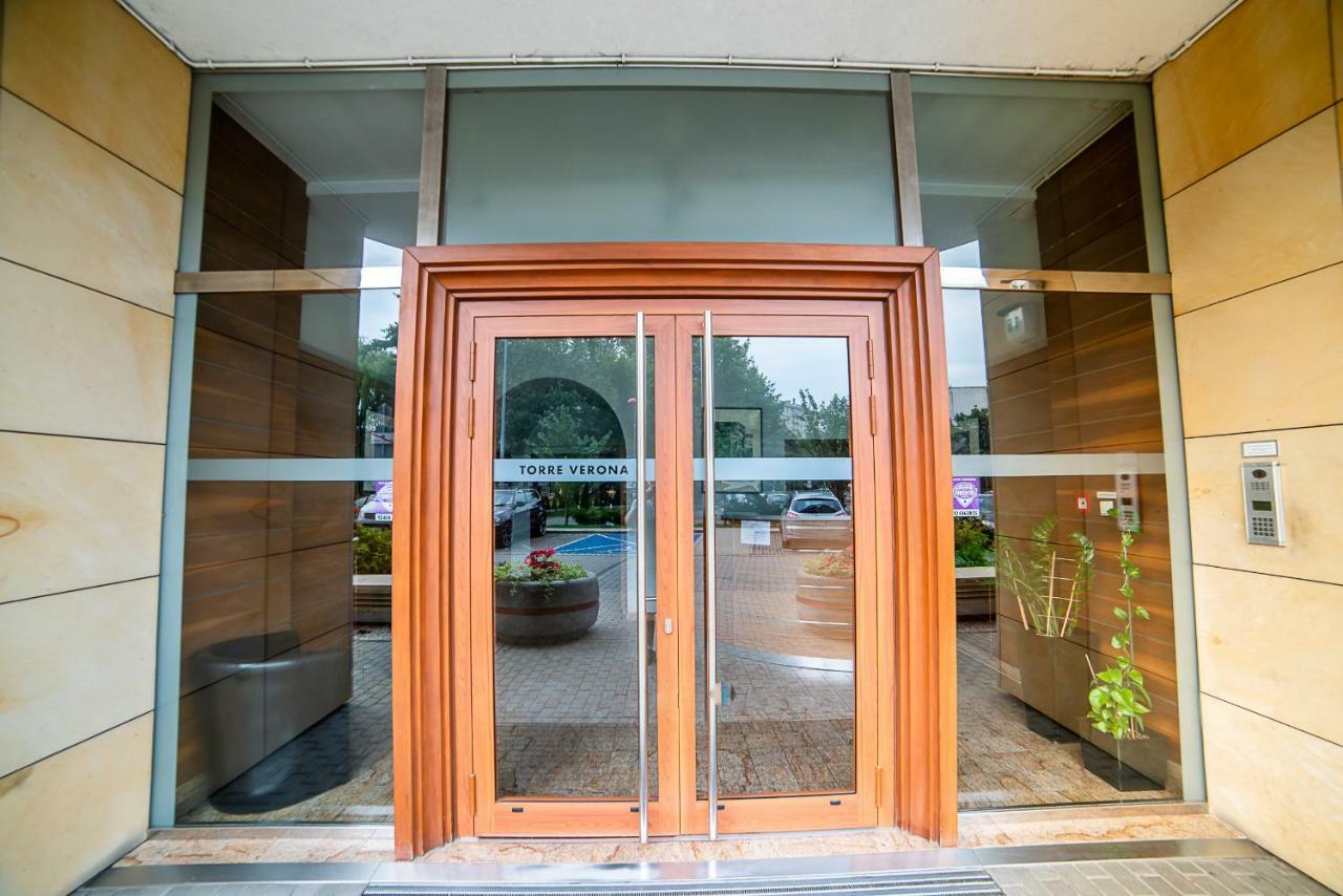 Torre Verona Apartment - 70M2, Terrace, Garage Kraków Eksteriør billede